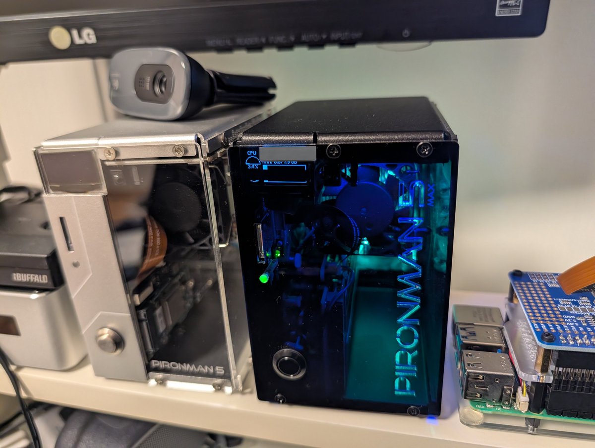 murasametech's tweet image. Raspberry Piは小型の組込み用途だけでなく、24時間連続稼働するサーバーとしても十分実用的です。

省電力かつ発熱が少ないため放置運用に強く、SSH接続やWeb/APIの小規模ホスティングにも向いています。…