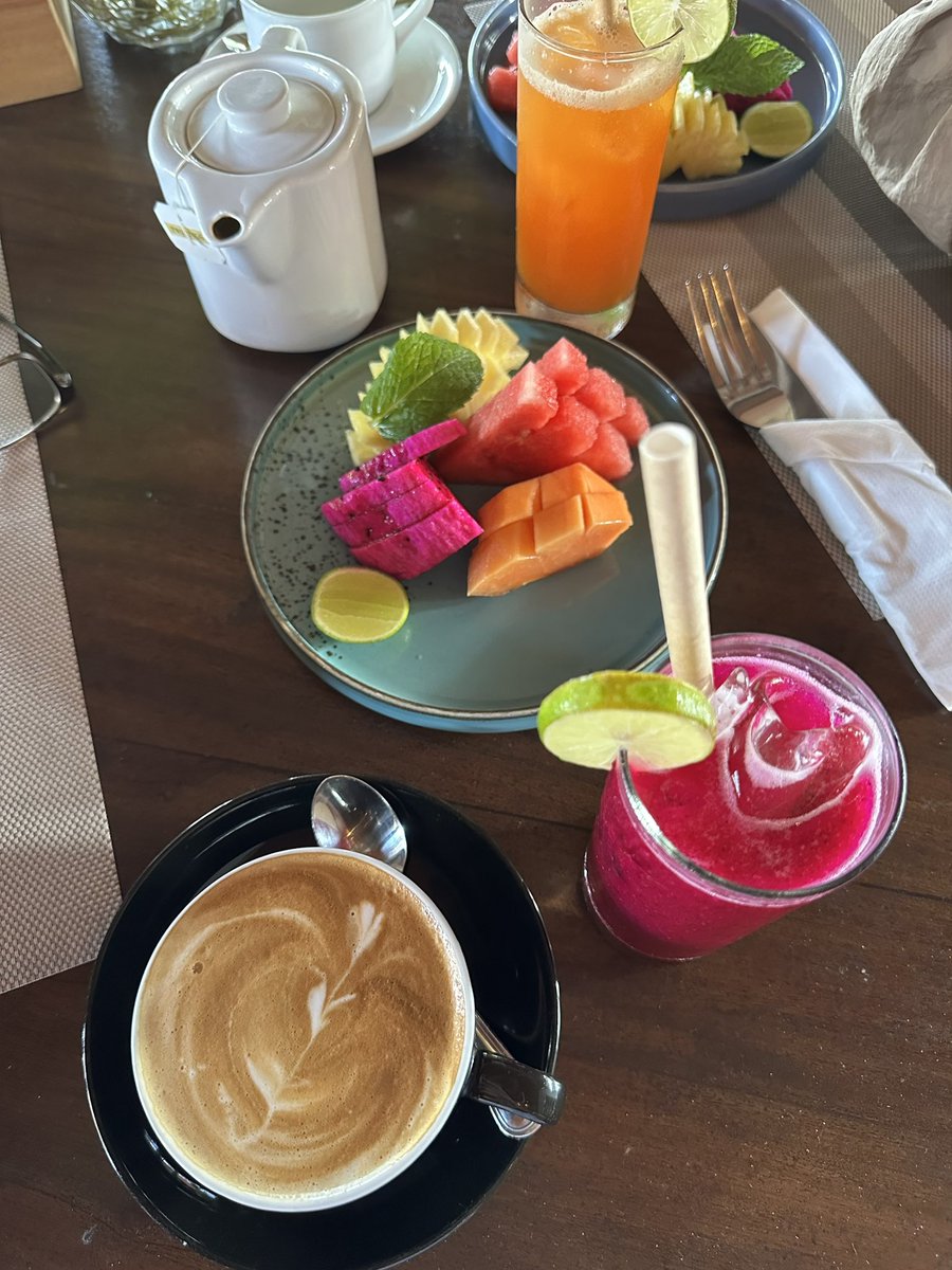 disk0x's tweet image. GM …