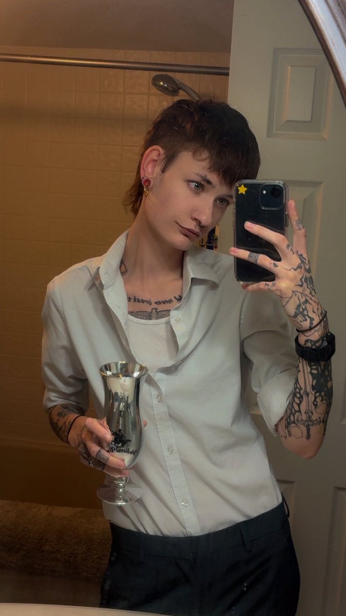 5apmGhast's tweet photo. Doctor Robby you WILL be hearing from me tonight https://t.co/8k4c7sRrl5