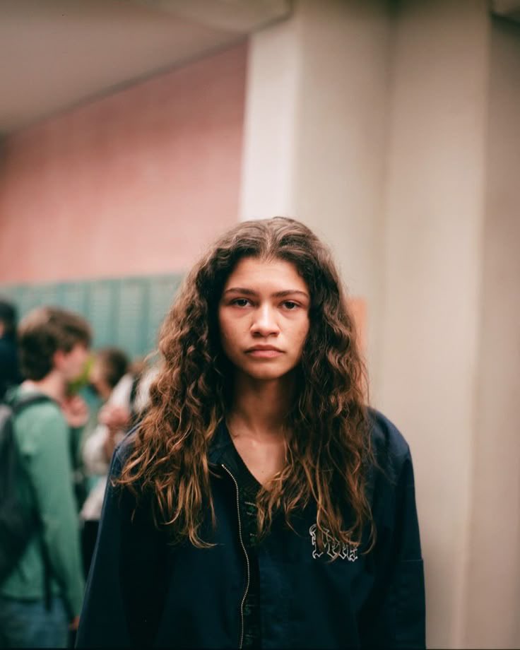 euphoriacentral's tweet image. 🚨Zendaya will be in every episode of #Euphoria season 3.