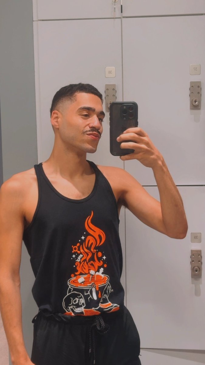 👨🏽