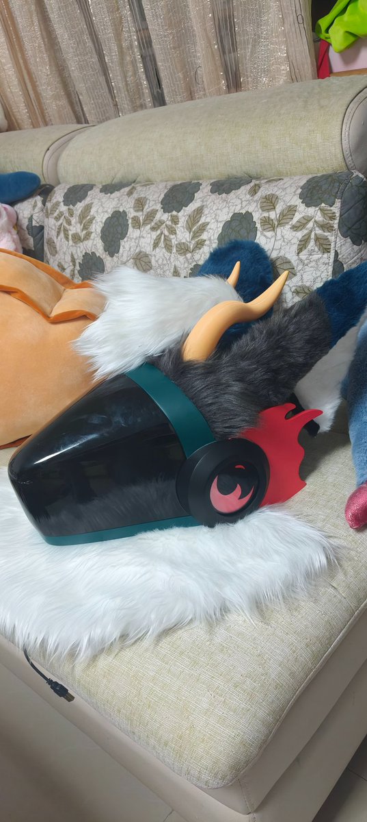 Ruby_protogen's tweet photo. make next
#fursuitcommission #rubyprotogenstudio #protogen #protogens #protogenfursuits #protogenfursuit #protogenfullfursuit #protogenhead https://t.co/uLPjtlCHNO