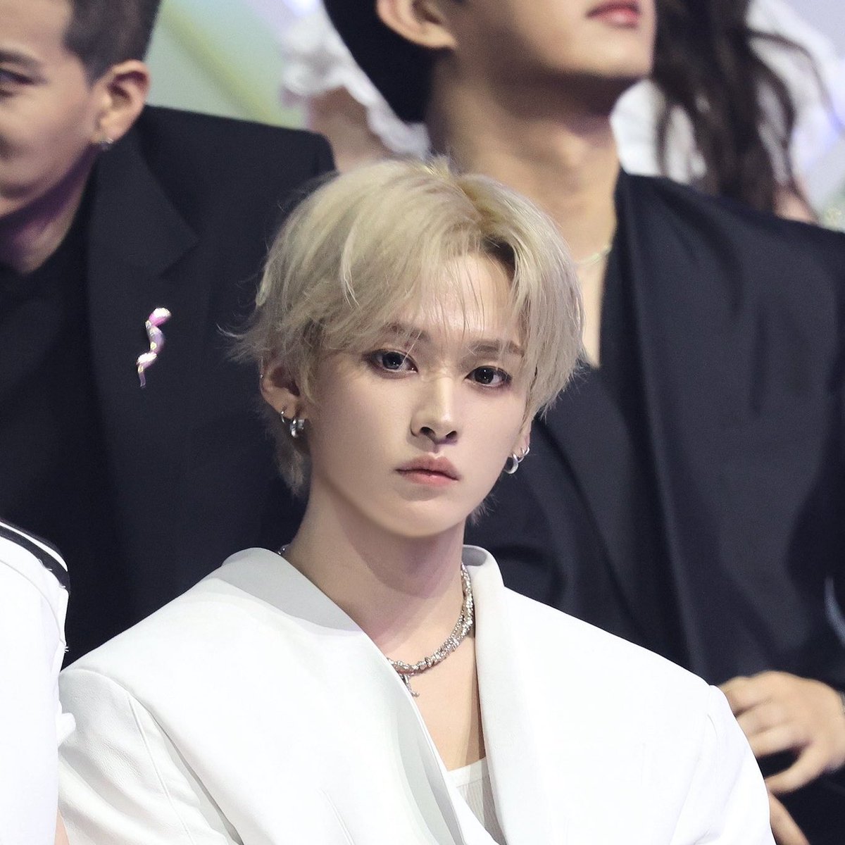 megz 🍮☆ tweet media