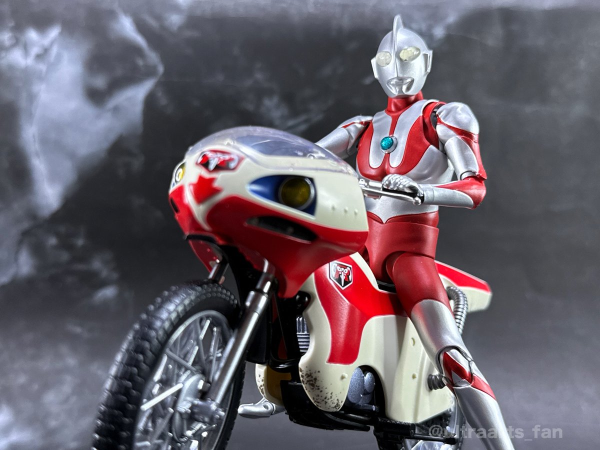 届きました！】 S.H.Figuarts 新サイクロン号 栄光の昭和ライダー