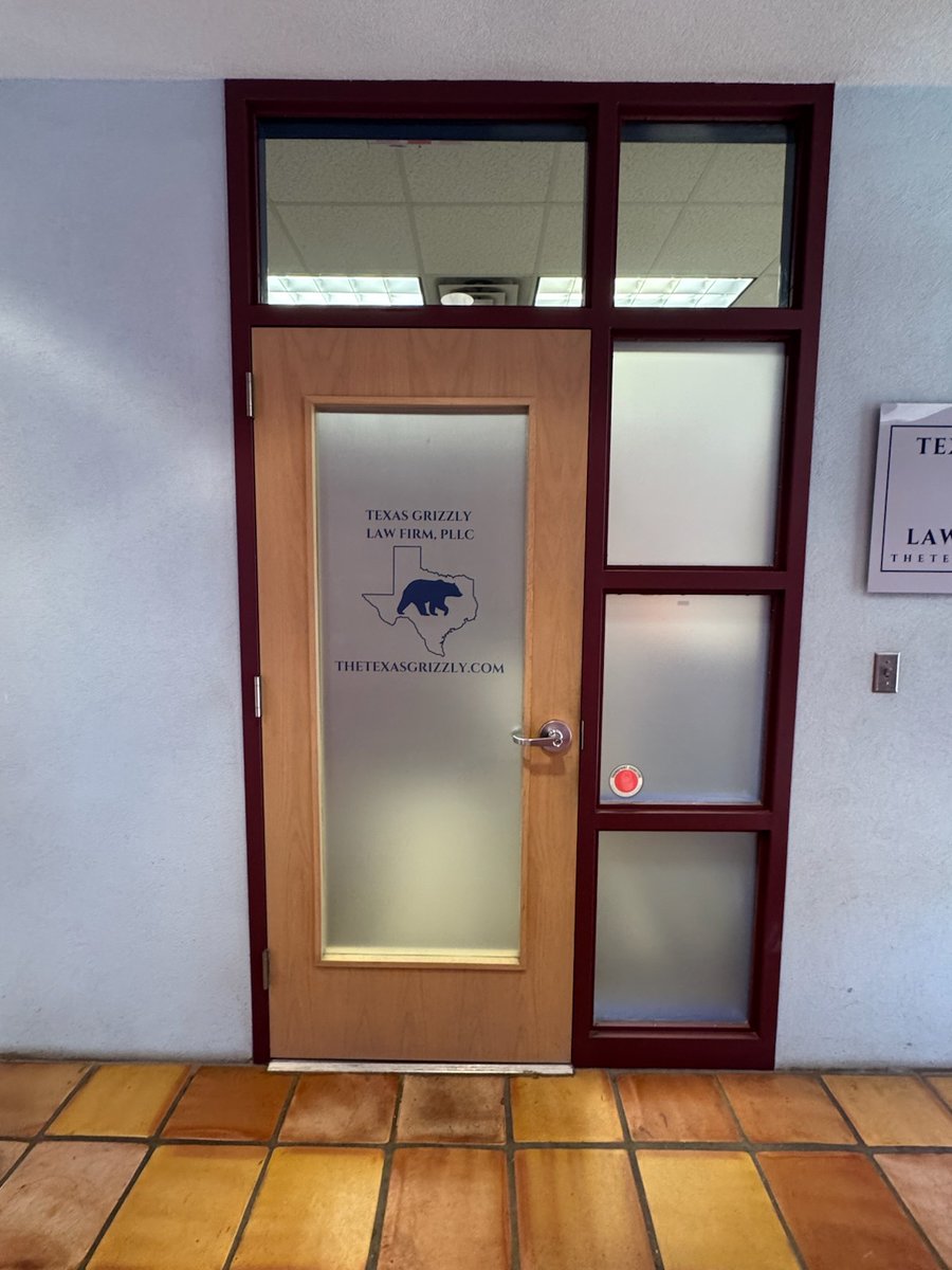 GC_Image's tweet photo. Got to do some window perfs for Berryhill High School in Oklahoma and some frosted windows for a law office in Texas last week.
#gcifamily #windowgraphics https://t.co/Y2Uq5WLaMu