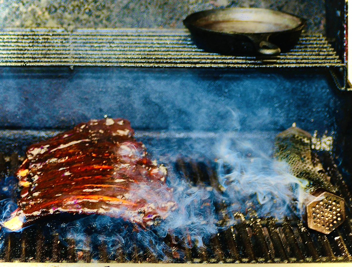 ReadJThompson's tweet image. Rib night…

#indeed #jeremythompson #ate #ribs #tonight