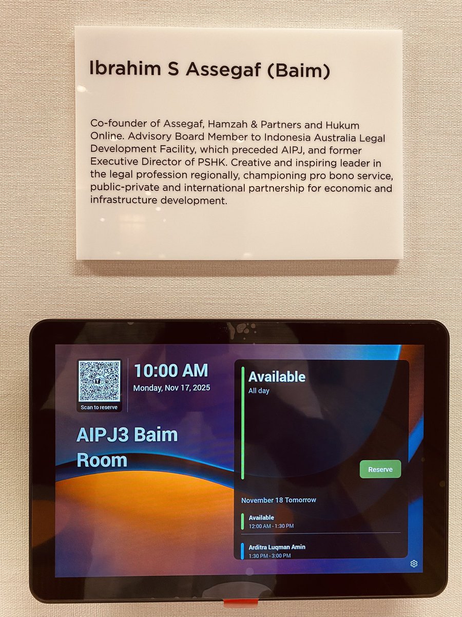 LaodeMSyarif's tweet image. Sebagai PENGHARGAAN kepada adik-sahabat-kolega: Alm. IBRAHIM S ASSEGAF (BAIM), kantor kami di AIPJ-3 (AUSTRALIA-INDONESIA PROJECT for JUSTICE-3), Kami MENGABADIKAN nama BAIM sebagai Nama Ruangan MEETING kami.

Terima kasih @NajwaShihab @MataNajwa @NarasiNewsroom telah membolehkan…