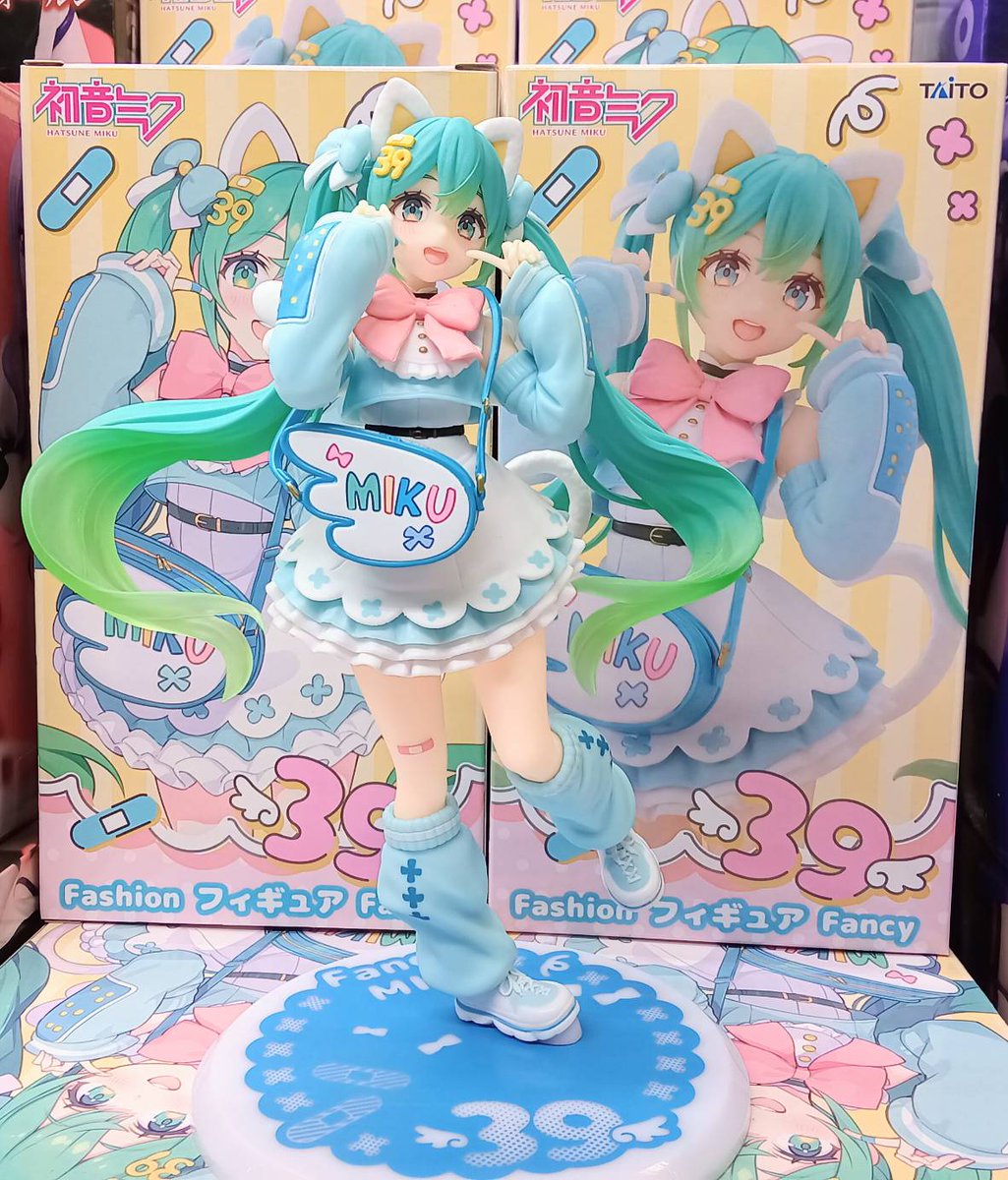 景品案内】 🩵初音ミク🩵 Fashion フィギュア Fancy Tam-U氏が描く