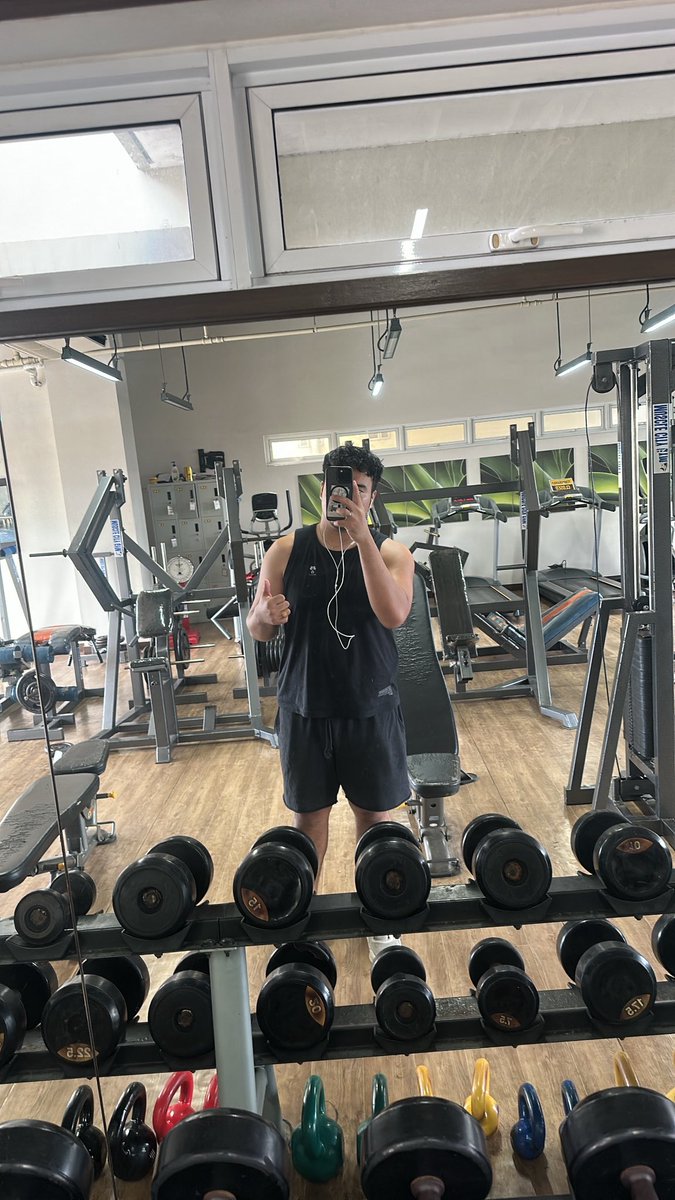 InvictusAnimo's tweet image. Morning babe, papawis muna ako

then may client meeting and work lang me today

idk just updating you🫶