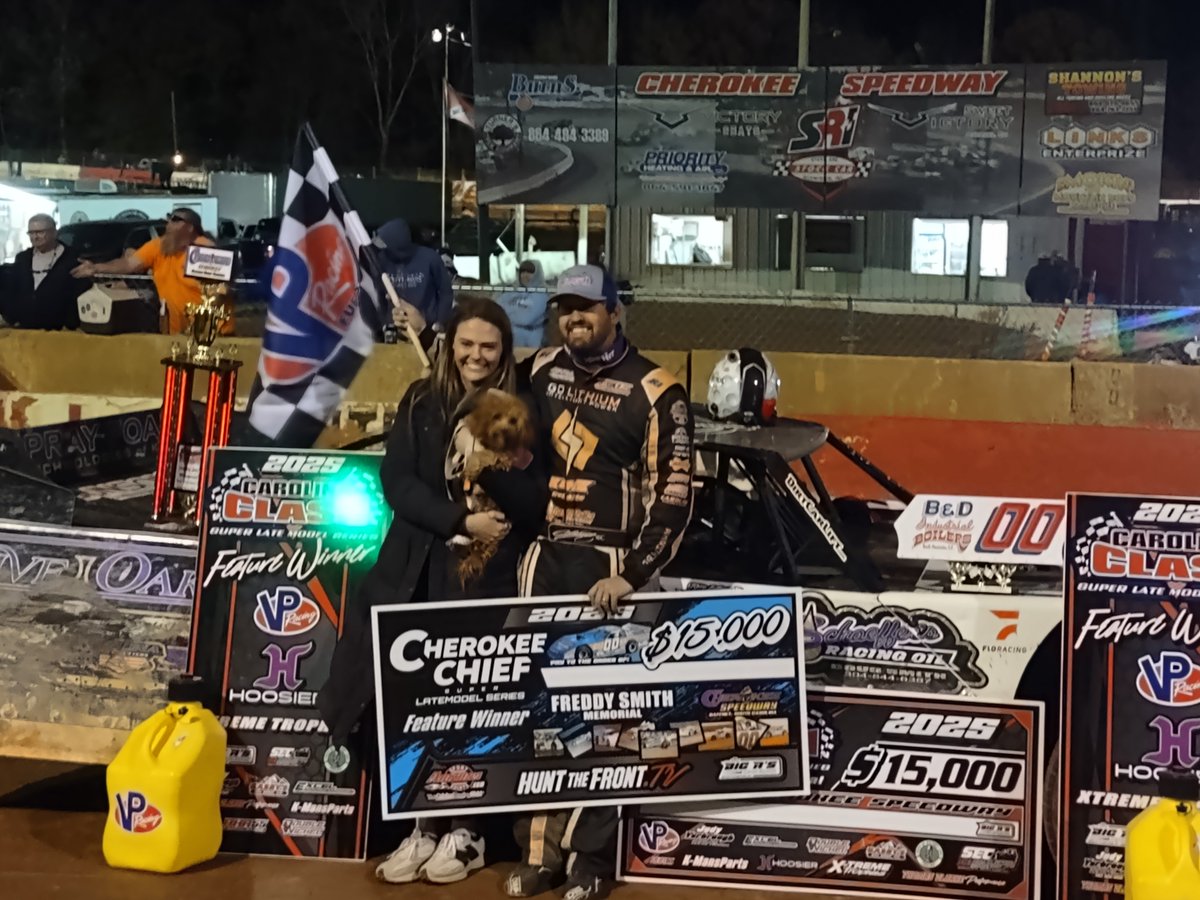 Some victory lane photos after <a href="/ChrisFerguson22/">Chris Ferguson</a>'s win in tonight's Freddy Smith Memorial <a href="/Cherokee_DirtSC/">Cherokee Speedway</a>. 📷Rhonda Beck