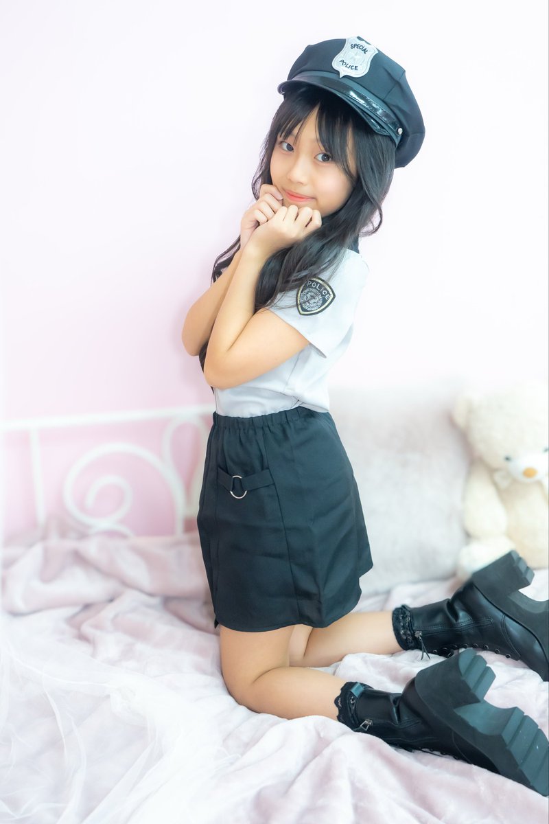 12月撮影会‧✧̣̥̇‧໒꒱今日の21時から予約受付ﾃﾞｽ！撮影もお話も