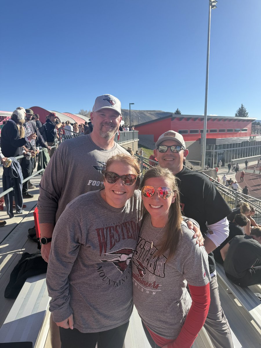 Awesome to see and catch up with <a href="/CoachDavidson06/">Sterling Davidson</a> at the game this weekend! Great time!