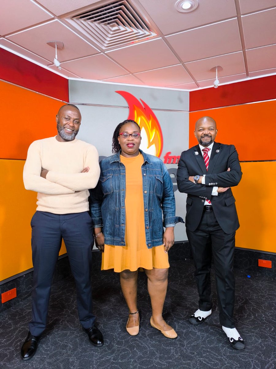 Monday is here, and so is The Situation Room, wide awake. Buckle up, the dialogue begins now.
#TheSituationRoom 

Hosts: <a href="/nduokoh/">Ndu Something!</a> <a href="/jkamanya/">josphat kamanya</a> <a href="/KevinOsidoEsq/">Kevin Osido</a>
Producer: <a href="/EverlyneMungai/">Njeri Mungai</a>
Digital: @ChristineNyamweya <a href="/Xtine_Nyamweya/">Christine Nyamweya</a>