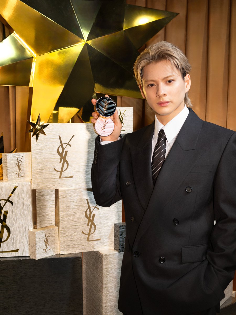 oricon's tweet image. Number_i平野紫耀
「YSL GIFTING WITH LOVE」🎄

イヴ・サンローラン・ボーテ
新コンテンツ公開❗️

ホリデーシーズンに合わせたギフトをセレクト
あふれる“LOVE”贈るメッセージも💌
oricon.co.jp/news/2419162/f…

#平野紫耀