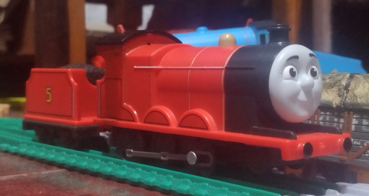 Ohh! My splendid engine James!
You're not so fat anymore.