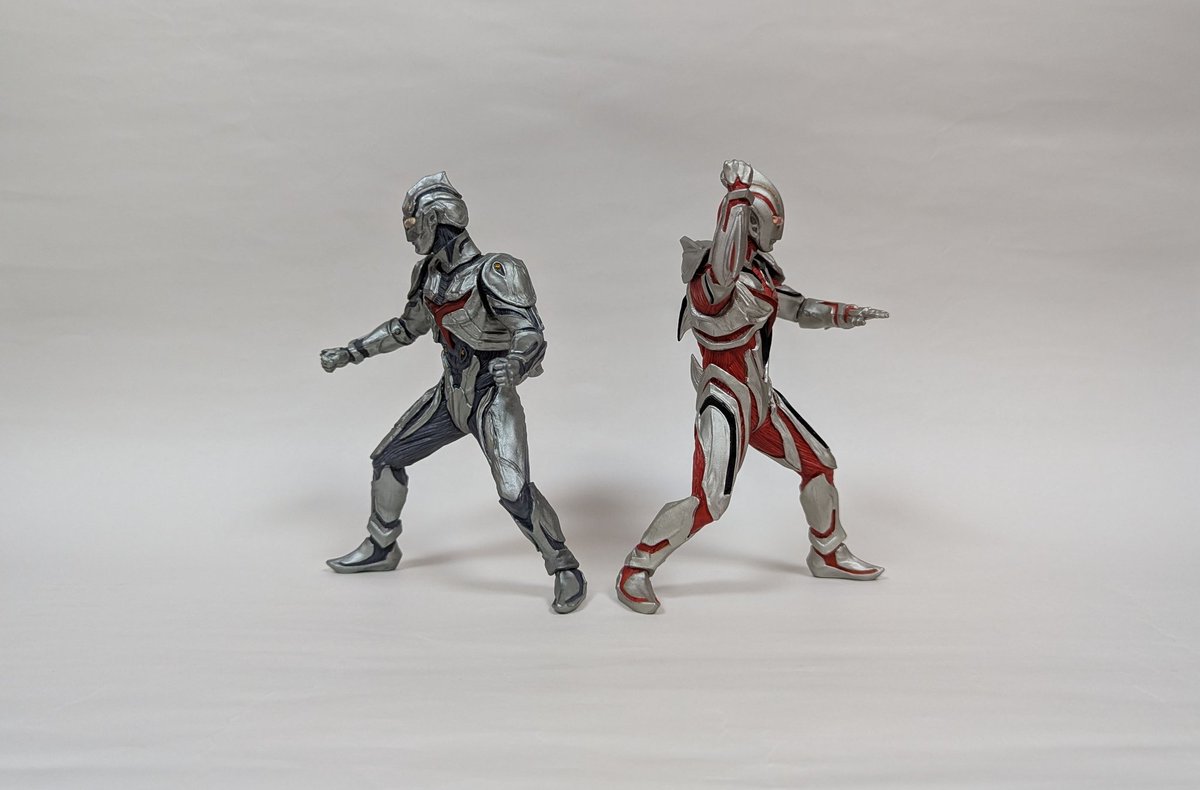 アルティメットルミナスのウルトラマン・ザ・ネクストを開封