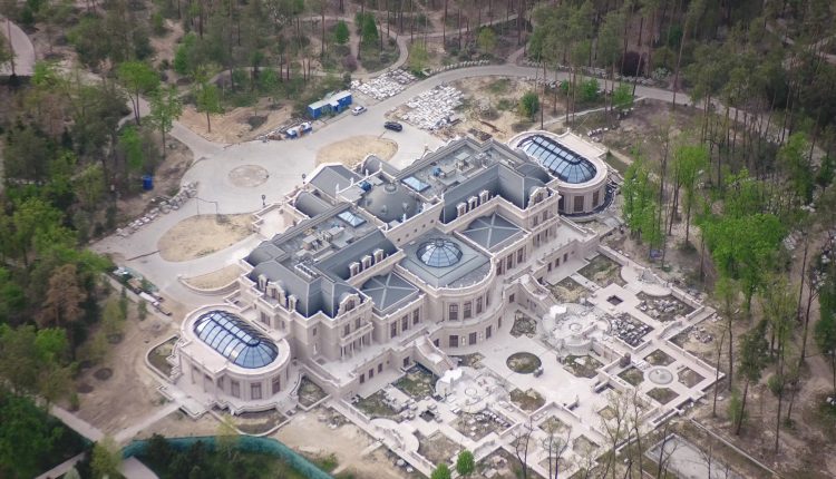 Panchenko_X's tweet image. Kyiv Home of ukrainian oligarch, Zelensky&apos;s Partner  

AUDIT UKRAINE!