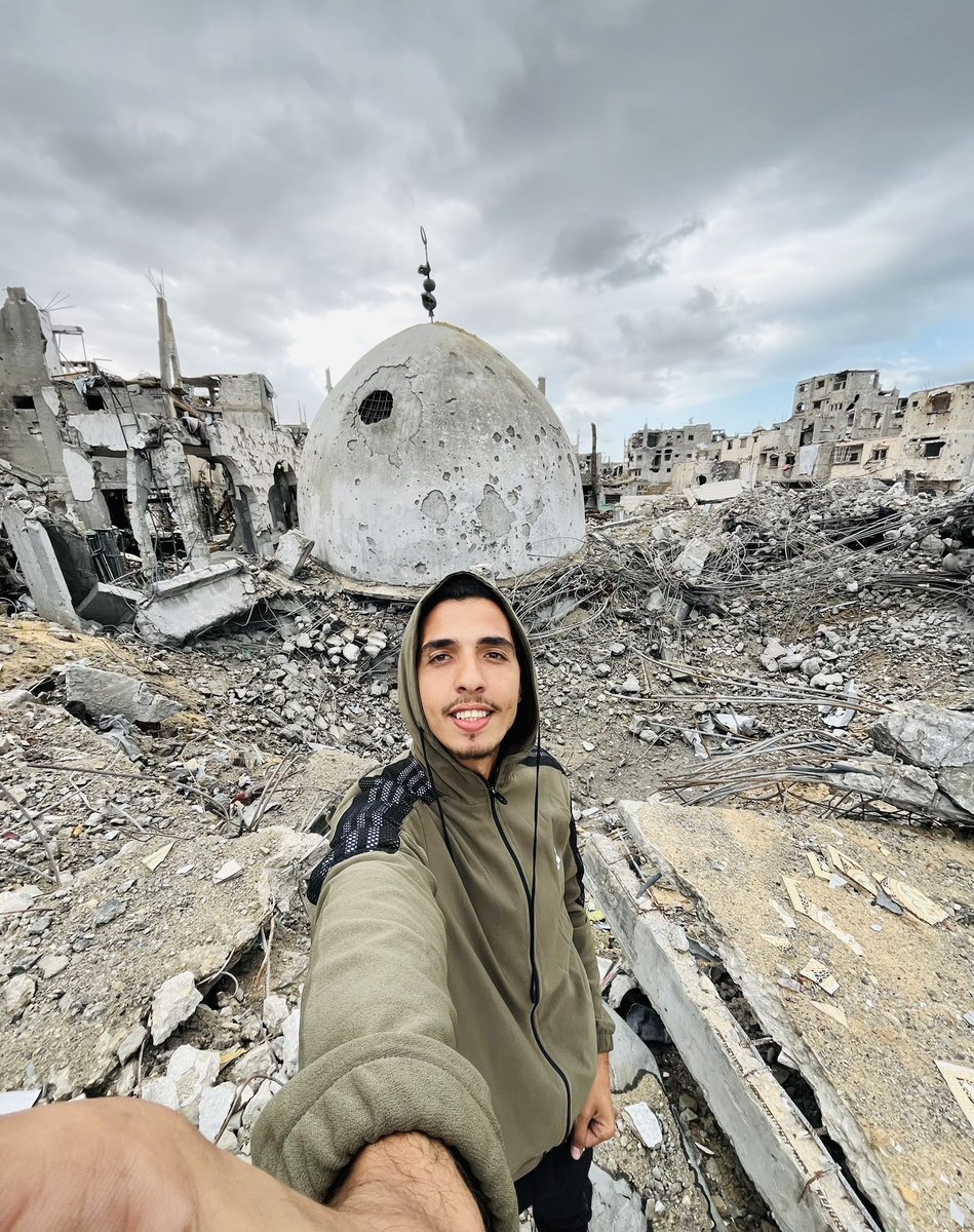 Elon Musk is tightening the grip on our presence here, shutting doors in the faces of Palestinians and Muslims, while giving space to hateful propaganda.  

If you believe in our right to live, to speak, to be seen… just say hello.  
A simple “hello” is enough to remind us we’re