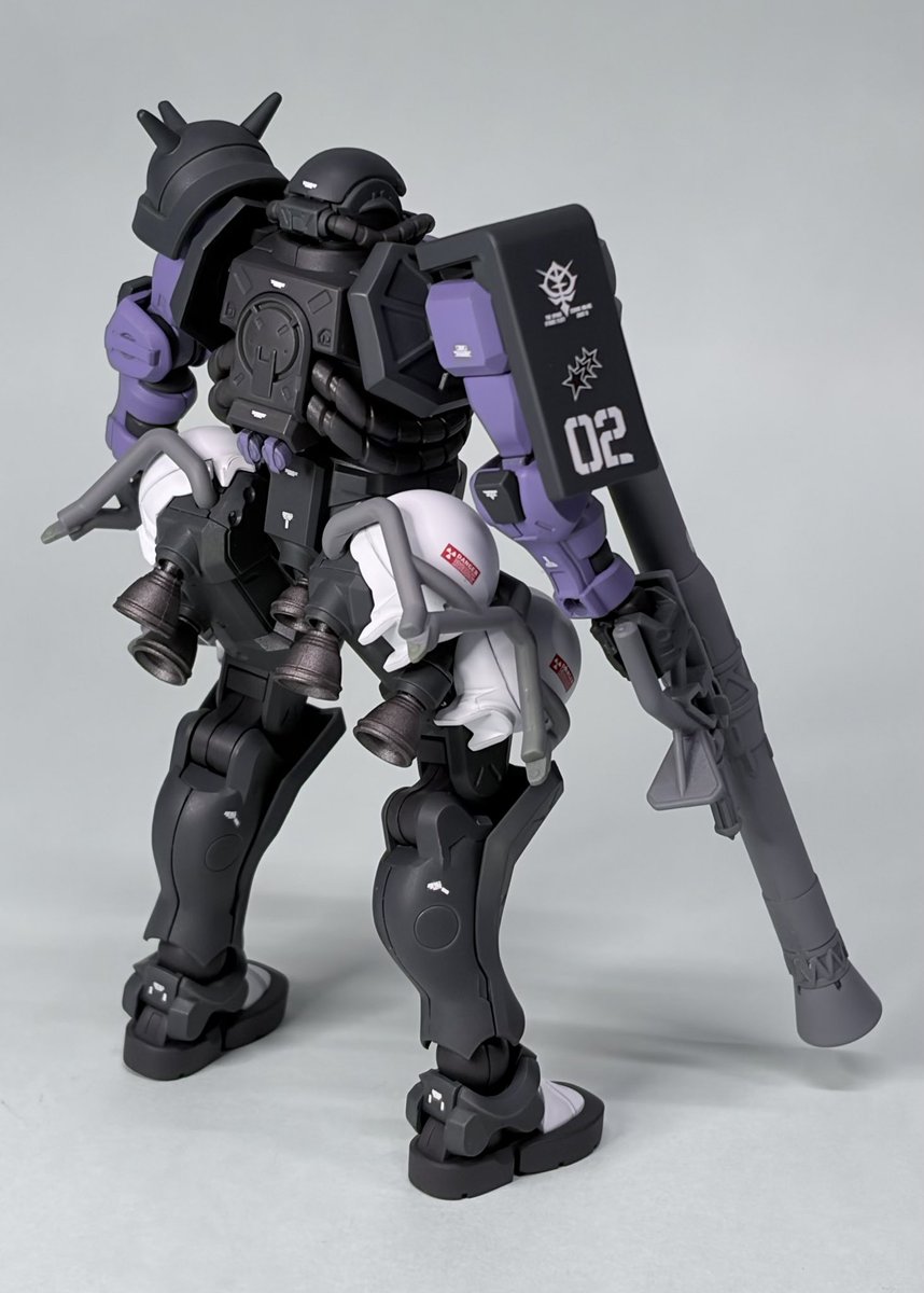 HGザク【GQ版】完成品　汚し塗装 HGザク【GQ版】完成品 成形色仕上げ 汚し塗装 HGザク【GQ版】完成品