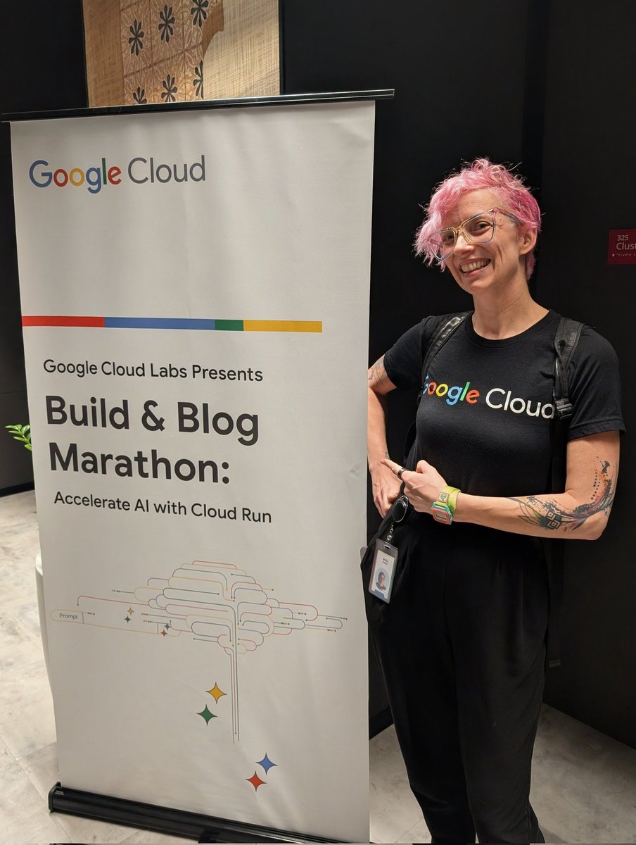 Just arrived at the #BuildAndBlog event in Bangalore. Getting started soon! 🤩