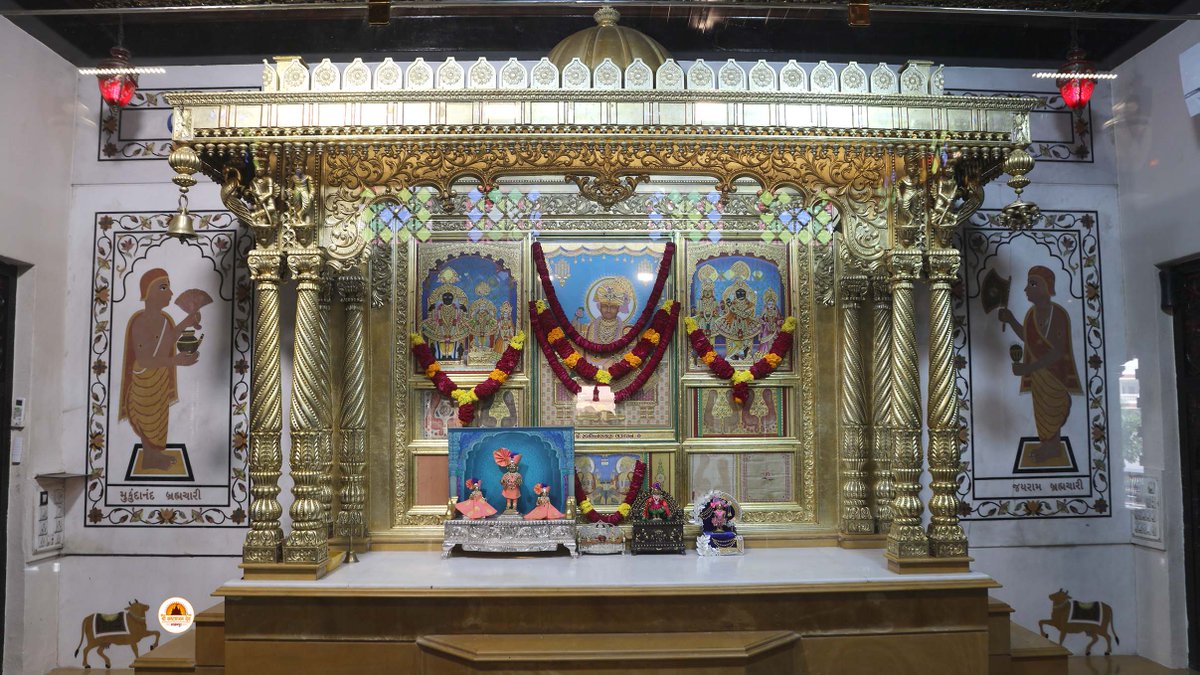 kashtbhanjandev's tweet photo. Darshan : 17-11-2025
Hello Devotees 
Jai Shri swaminarayan
Shri kashtbhanjandev hanumanji Maharaj Salangpur dham.
https://t.co/tteV5KhUvC
શ્રી કષ્ટભંજનદેવના લાઈવ તથા ફોટો દર્શન કરવા માટે આજે જ એપ્સ ડાઉનલોડ કરો.
https://t.co/zgOd7Pu4DO
#salangpur #salangpurdham #swaminarayan https://t.co/furBlCuWGq