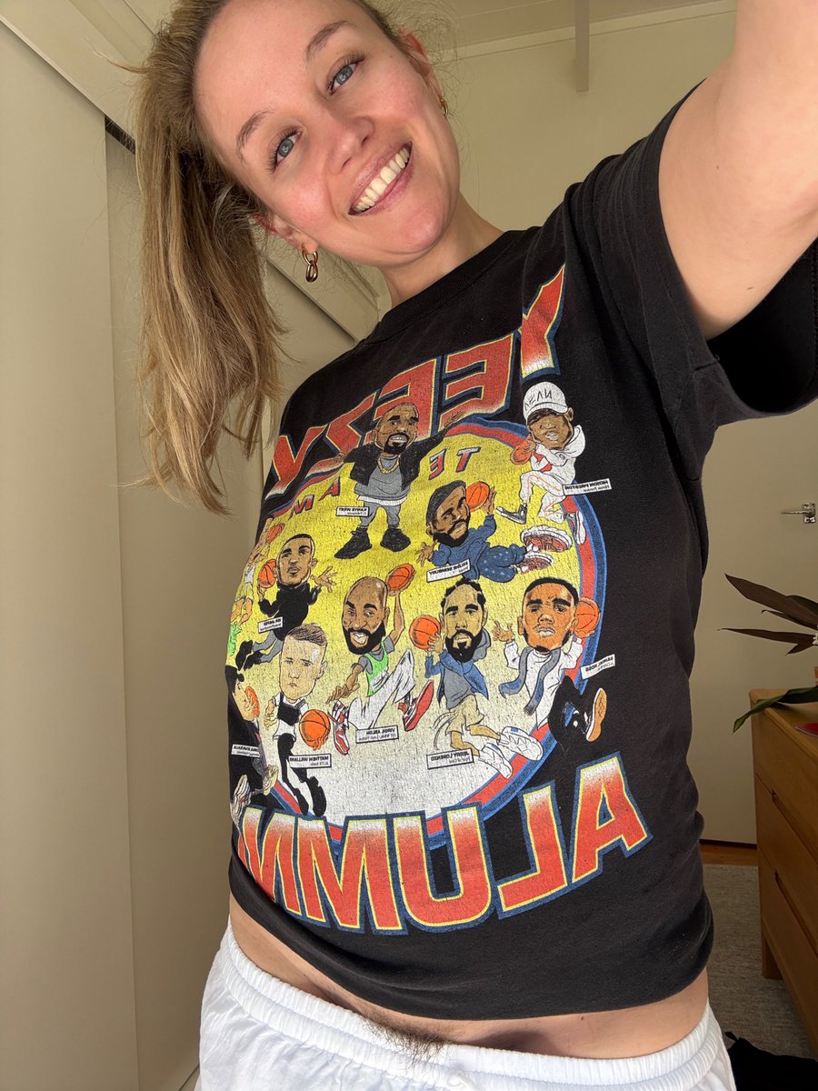 blondiewithfuzz's tweet image. Are you a gentleman who prefers bearded clams?