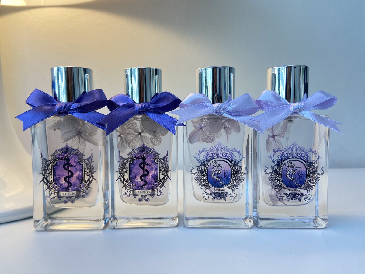 분위기가 너무 멋진 컬러 이미지 전사 입니다💕
컬러 전사향수도 조금만 신경써서 제작하면 생각보다 선명하게 잘 제작 된답니다! 
흑백컬러 전사이미지가 제일 선명하긴 하나 꼭 흑백으로 하지 않으셔도 선명하게 제작가능하니,
컬러이미지 전사 향수도 많이 도전해봐 주세요 😆