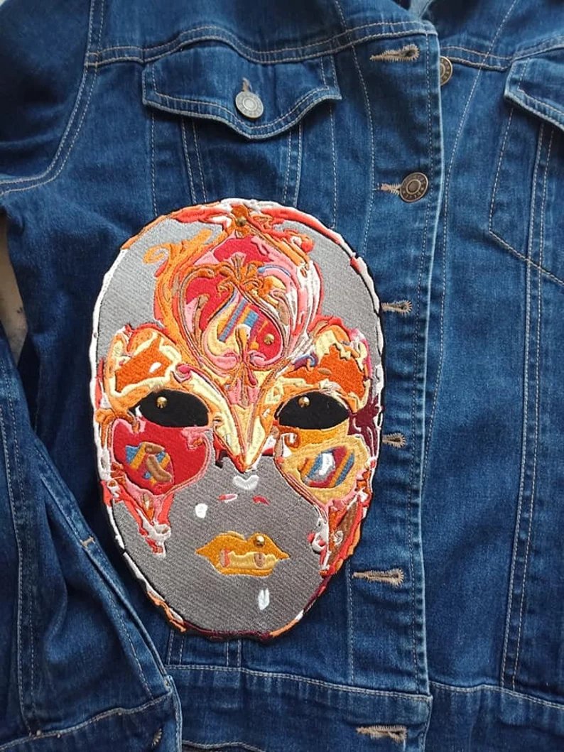 lynnletzrock's tweet image. Beautiful Venetian Mask, With Diamantes, Fully Embroidered,  Iron On Patch, One of,  by Letzrock Designs etsy.me/3LJHJrl via @Etsy