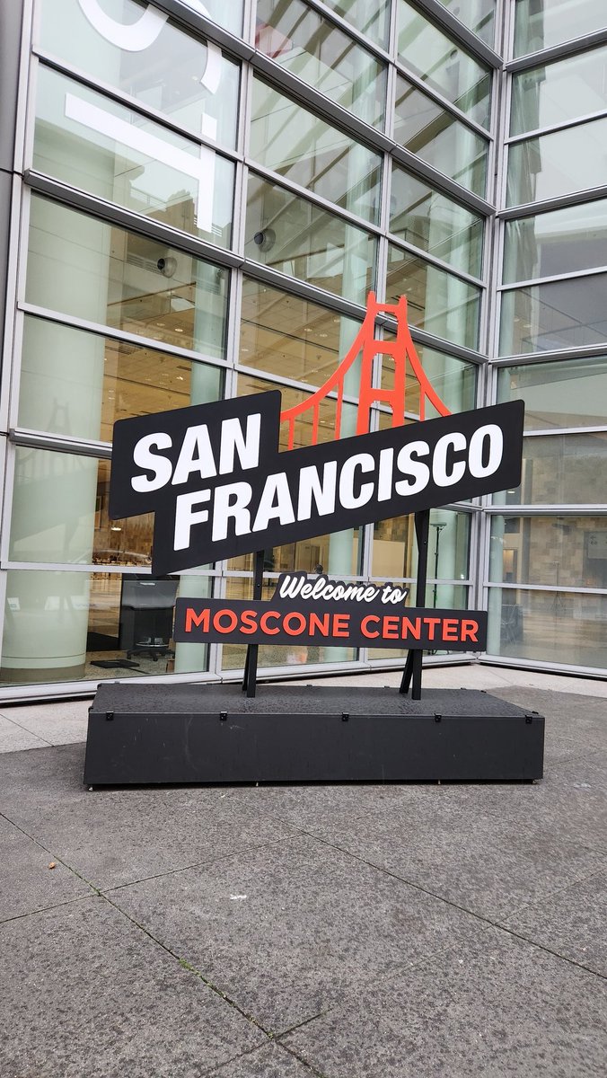 mayunkj's tweet photo. #msignite mode activated. Can't wait to see our first batch of guests at the preday Lab starting Monday, and then a full week of sessions and labs! #modernapps #agenticAI #dotnet #java #GitHubCopilot #azurepaas https://t.co/XZulEtLwgK