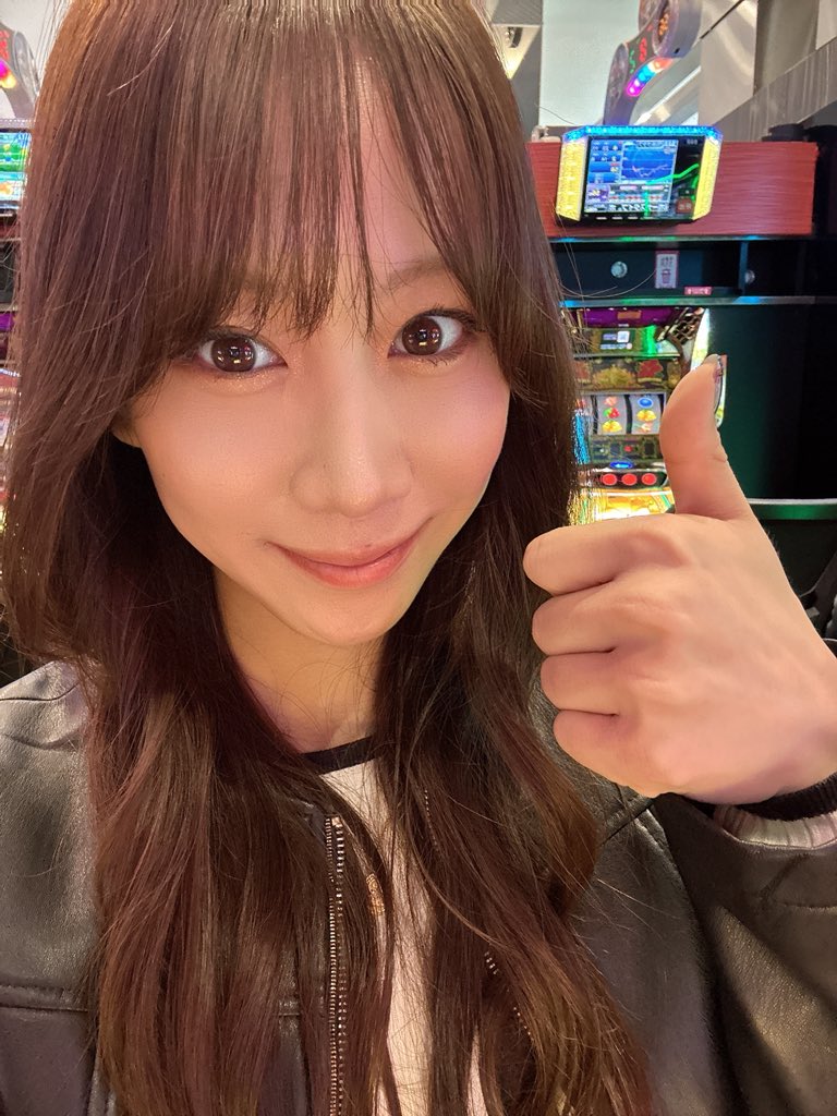 koume_dmm's tweet image. 鬼ビッグ先行な新ハナビ😆
熊本初来店ということで、いろんな人が声かけてくれる嬉しぃ(*´ω｀*)

休憩は行かずに店内におります〜！
#メガフェイス1070菊陽
PR