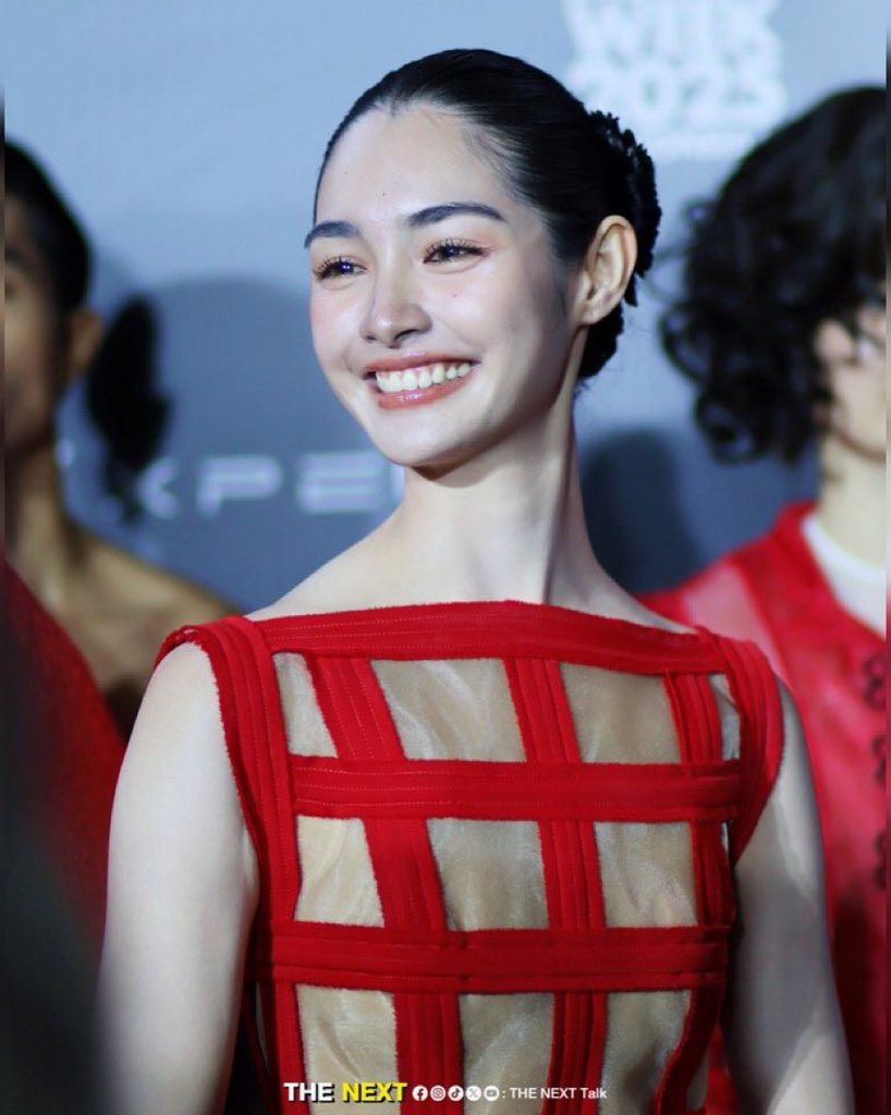 สวย เก่ง มีเสน่ห์ ครบเครื่องขนาดนี้ ไม่แปลกใจเลยค่ะที่ LA BOUTIQUE จะเลือกน้องมิ้นท์รัญมาร่วมงาน!

LA BOUTIQUE X MINTRANCH

#MRWithLABOUTIQUE
#มิ้นท์รัญชน์รวี #Mintranch