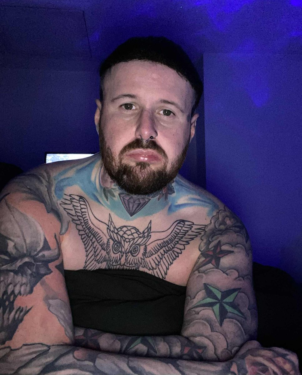 DRENT1_'s tweet image. Night all have a good Monday