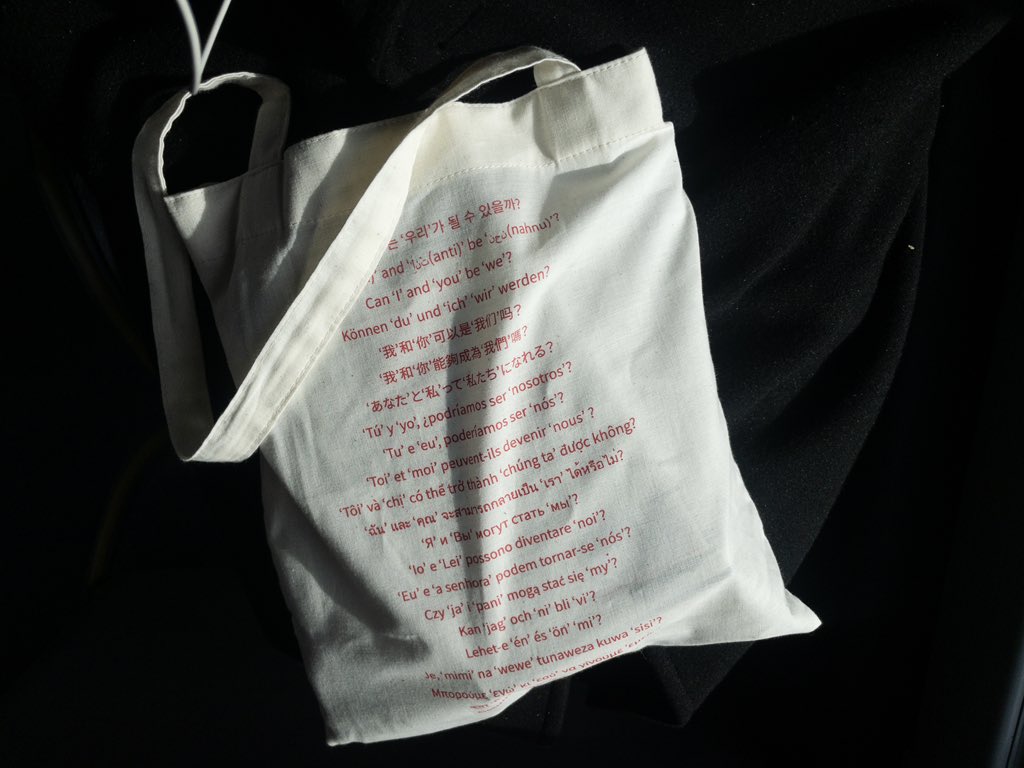 newcontextfor's tweet image. 언리밋에서 산 것 중 제일 맘에드는거
evm 가방
나와 너는 우리가 될 수 있을까?