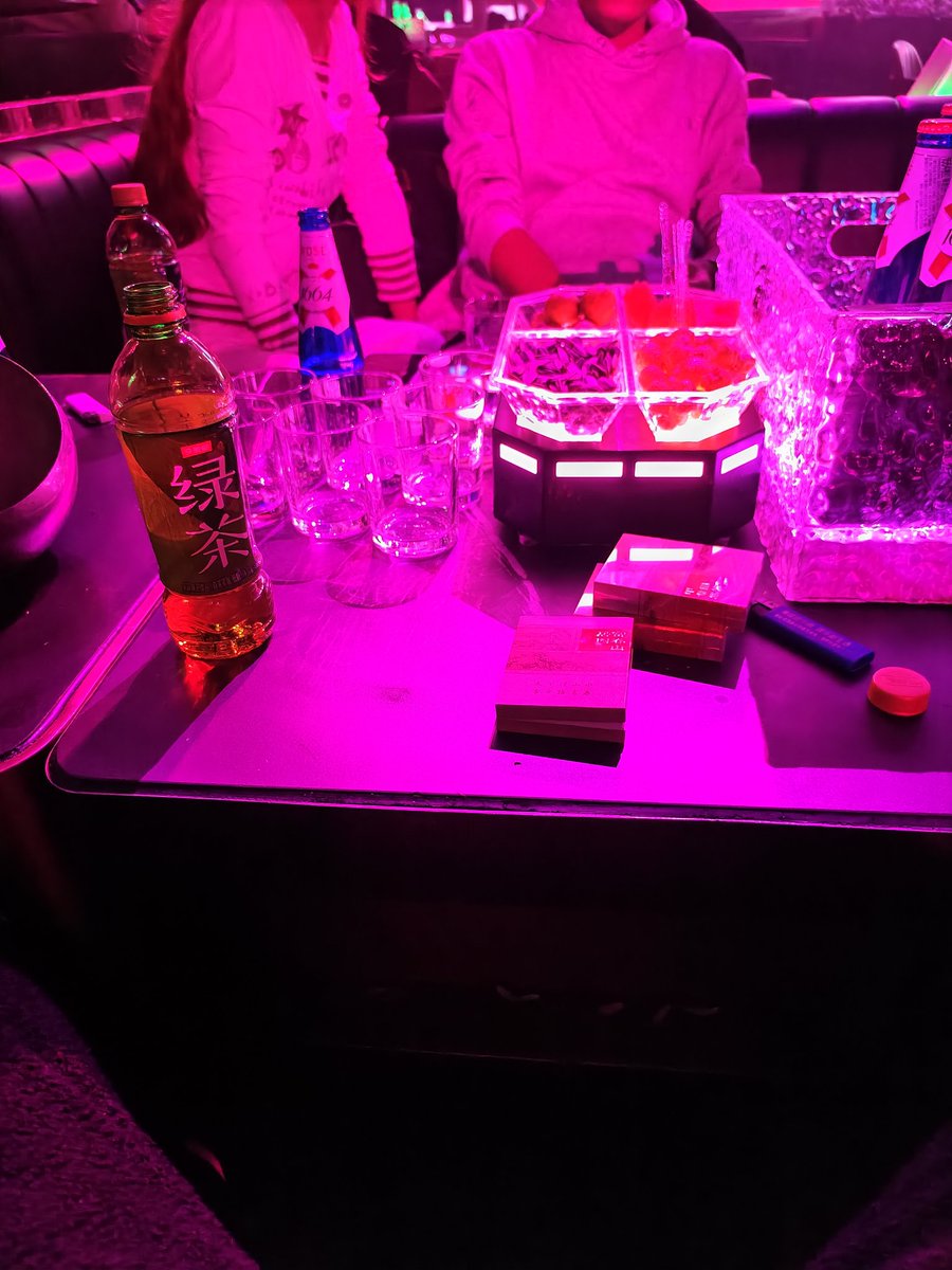 蓝哥哥 tweet media