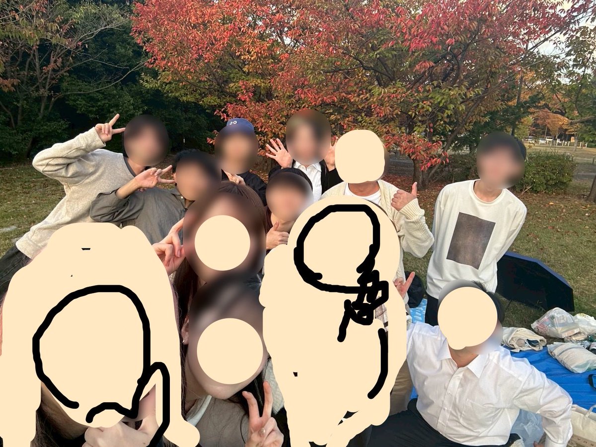 rikkyo_lovelive's tweet image. 先日、お台場にて紅葉狩り（紅葉見）を開催しました🍁
流れゆく時の現れにノスタルジーを感じるのかと思えば、
そこには終始 楽しさで色づく笑顔の紅葉があり、とても心地よいひとときになりました☺️
こんなイマをいつまでも重ねつづけたいです🤝