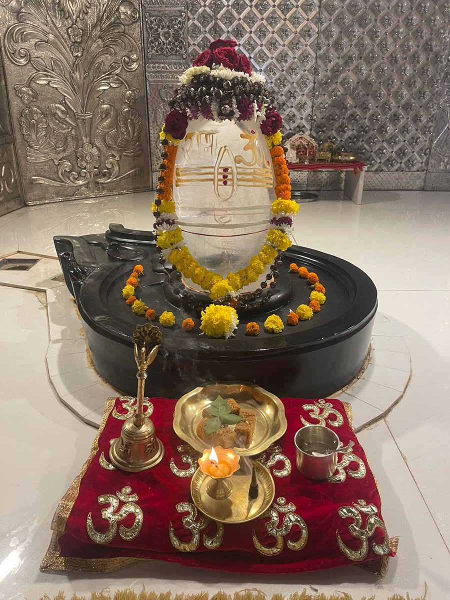 UnityChange23's tweet image. श्री बागेश्वर बालाजी सनातन मठ भिवंडी महाराष्ट्र 🚩🙏 

#bageshwardhamsarkar #Bageshwardham  #यूनिटीफॉरचेंजट्रस्ट #unityforchangetrust  #श्रीबागेश्वरसनातनमठभिवंडी