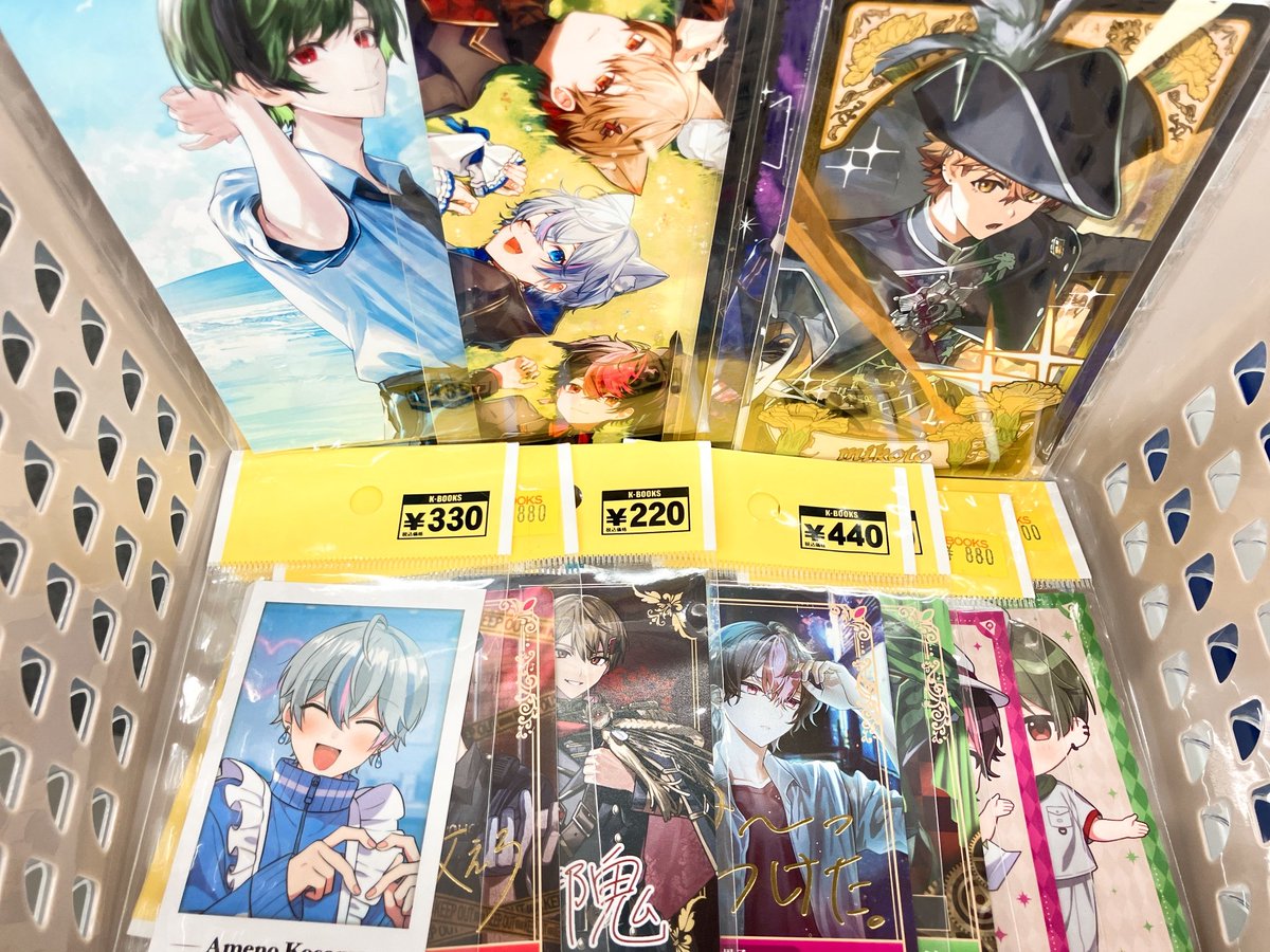 シクフォニ ブロマイド コースター チェキ 入荷情報】 シクフォニ コースター 缶バッジ アクキー アクスタ