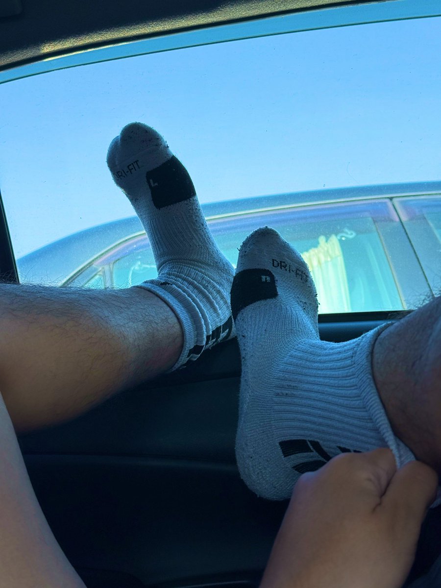 白襪工程師 tweet media