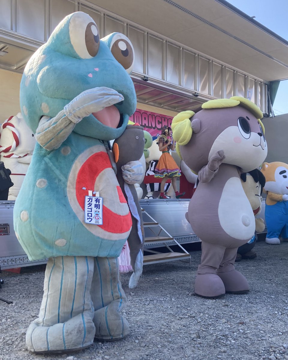 ☆特級呪霊みぃちゃん 前世→(。゜▽゜)シラミ💙 (@mii_funa0705