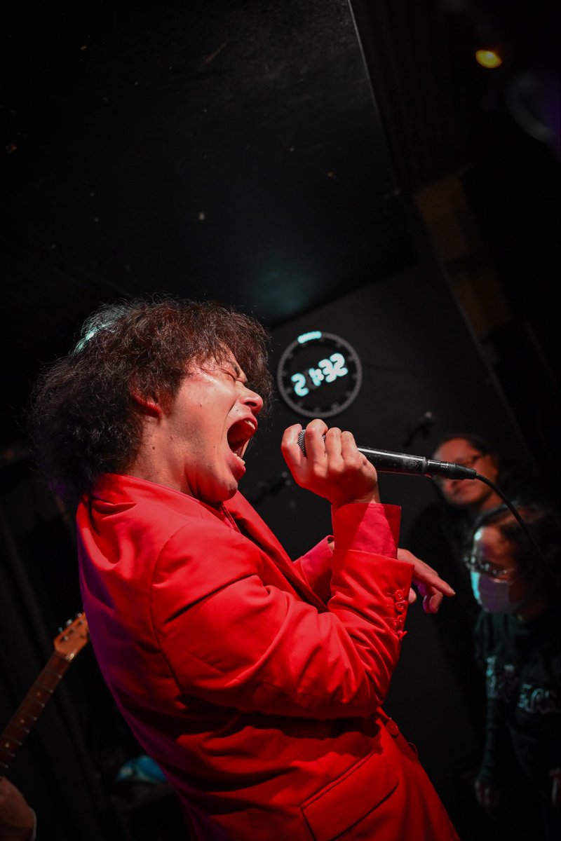 thefreeman_bb's tweet photo. 写真はもちろん0054さん📷
俺らの素直にロックしてる様子を毎回激写されちまうぜ🔥
最高の写真を撮ってくれる0054さんにスペシャルサンクス✨

俺らライブはまた来年になっちゃうけど、元気な姿でまた会おうぜー‼️

写真@persimmon_day https://t.co/QoPXpMPFxy
