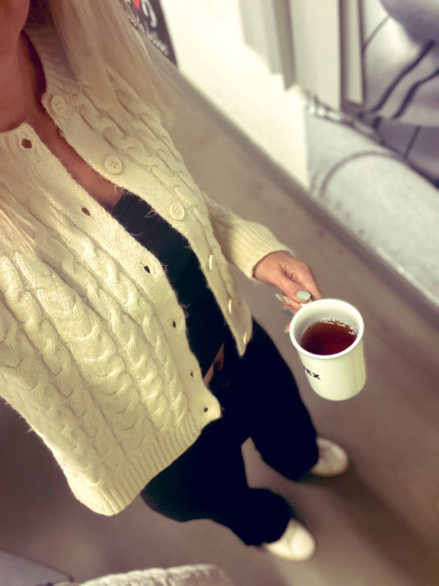 *** Tüm Sorunlarımı Çözmek için…
“RESET”…
Tuşuna İhtiyacım Var…!!!😏🤨
👉🏻💙🫶🏻<a href="/MrSoldado99/">Mʀ. Sᴏʟᴅᴀᴅᴏ99 ヅ</a> 

#Günaydın 🙋🏼‍♀️💛☕️
#HappyNewWeek 🌤️
#OfficeDay 💻