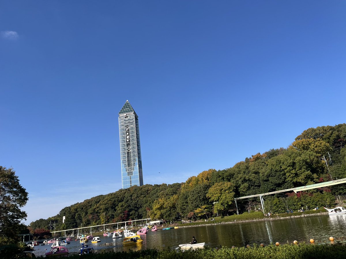 shingekinokyosi's tweet image. 秀吉ちゃん、英美ちゃん、東山動物園のノブヒデヤスのパネルだよ…☺️
スワンボート乗りたかったけど大人気でござんした🦢
マヌルネコかわいかったよユキヒョウも会えた☺️

#降臨SOUL
#藤井CO2