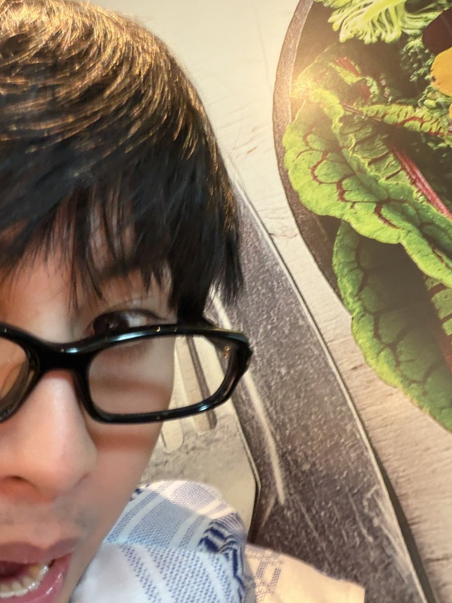 Maki *ੈ✩‧₊˚ (@clfrnia_maki) on Twitter photo 