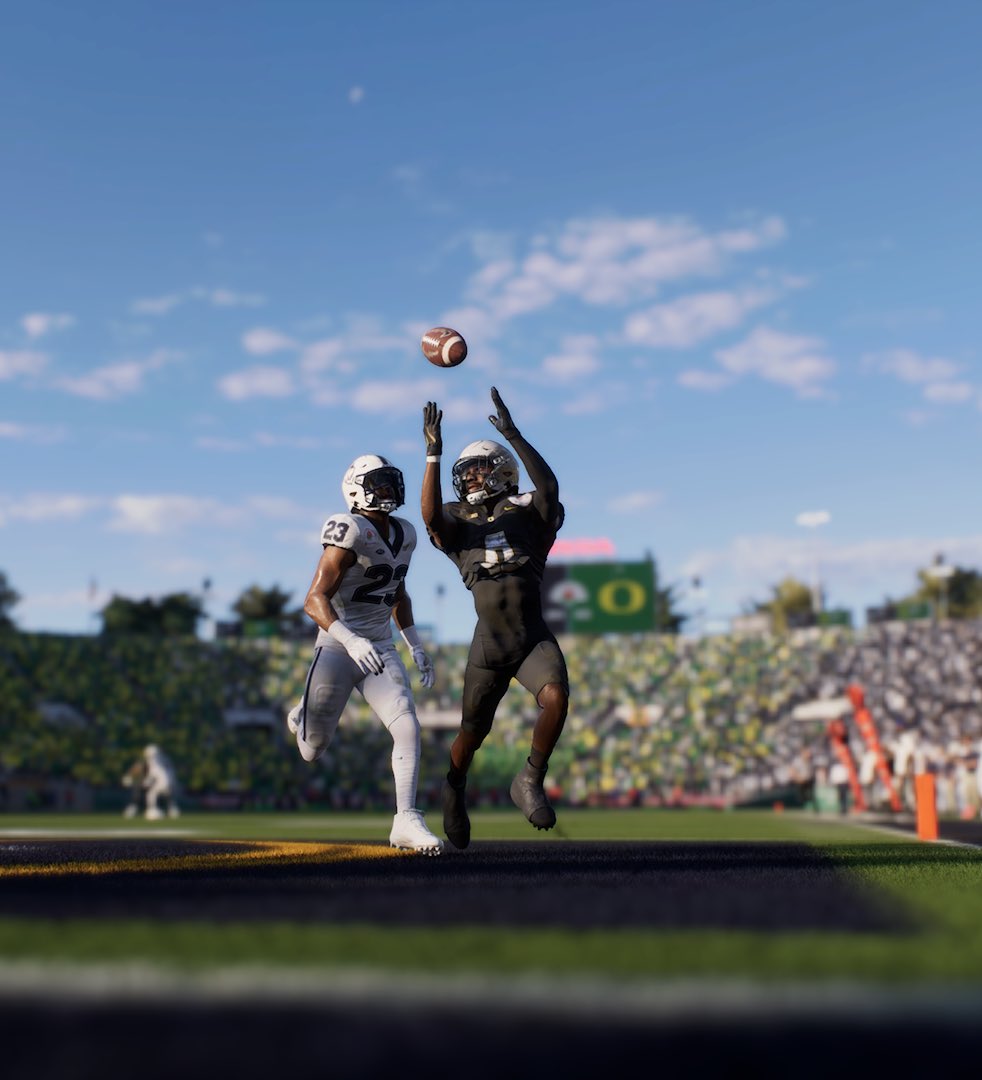 Oregon Ducks tweet media