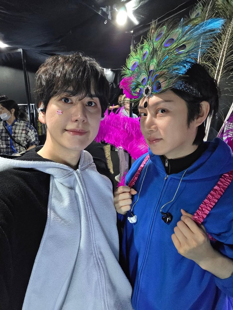 kikiikyu's tweet photo. gyuram88: Thank you so much for the 3 days!!! 🥰🥰😍😘😘

I’ll love you all forever, we’ll grow old together 😆😆

https://t.co/JJihxApr1j

#규현 #KYUHYUN https://t.co/WNtrz2RO0N