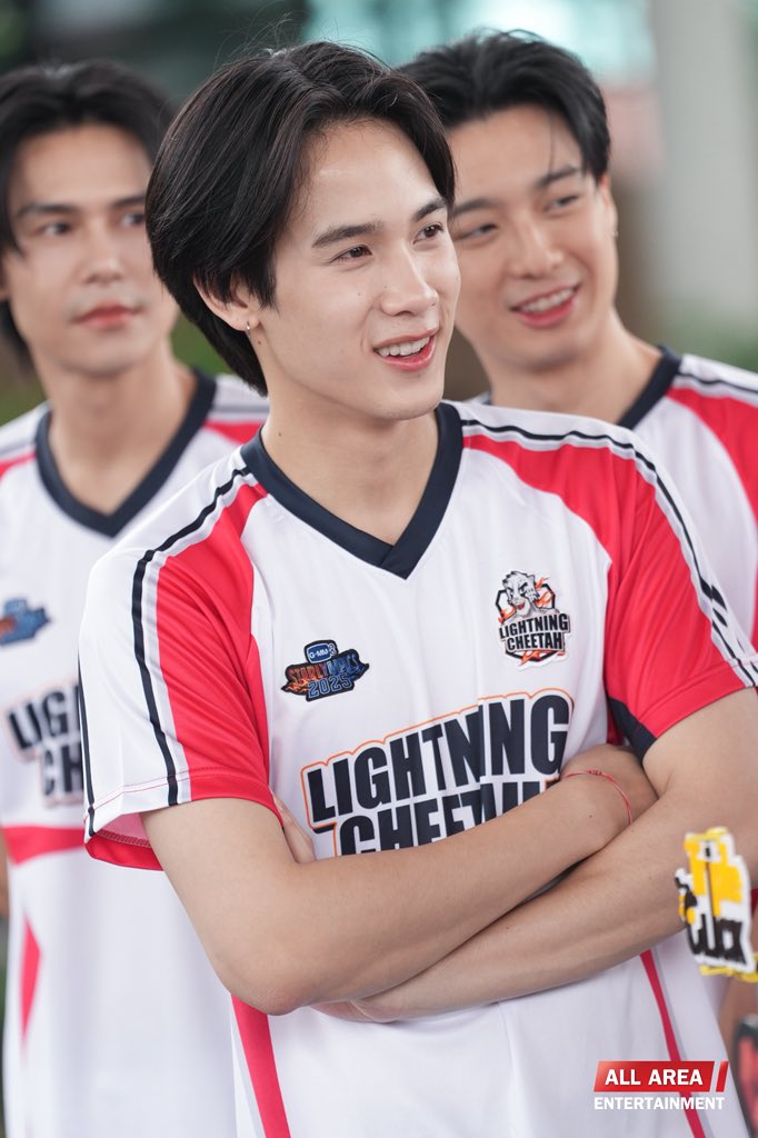 allarea_ent's tweet image. เซิร์ฟ-จาว่า จากทีม Lightning Cheetah กับ วินนี่-โปรเกส จากทีม Shadow Eagle เตรียมความพร้อมเพื่องาน  GMMTV STARLYMPIC 2025
#GMMTVStarlympics2025 

#SurfJava #เซิร์ฟจาว่า
#swensurf #javabh
#winynny
#ProgressPassawish