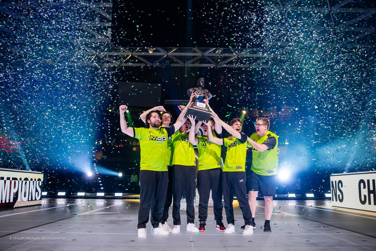 ATUALIZADO tweet media