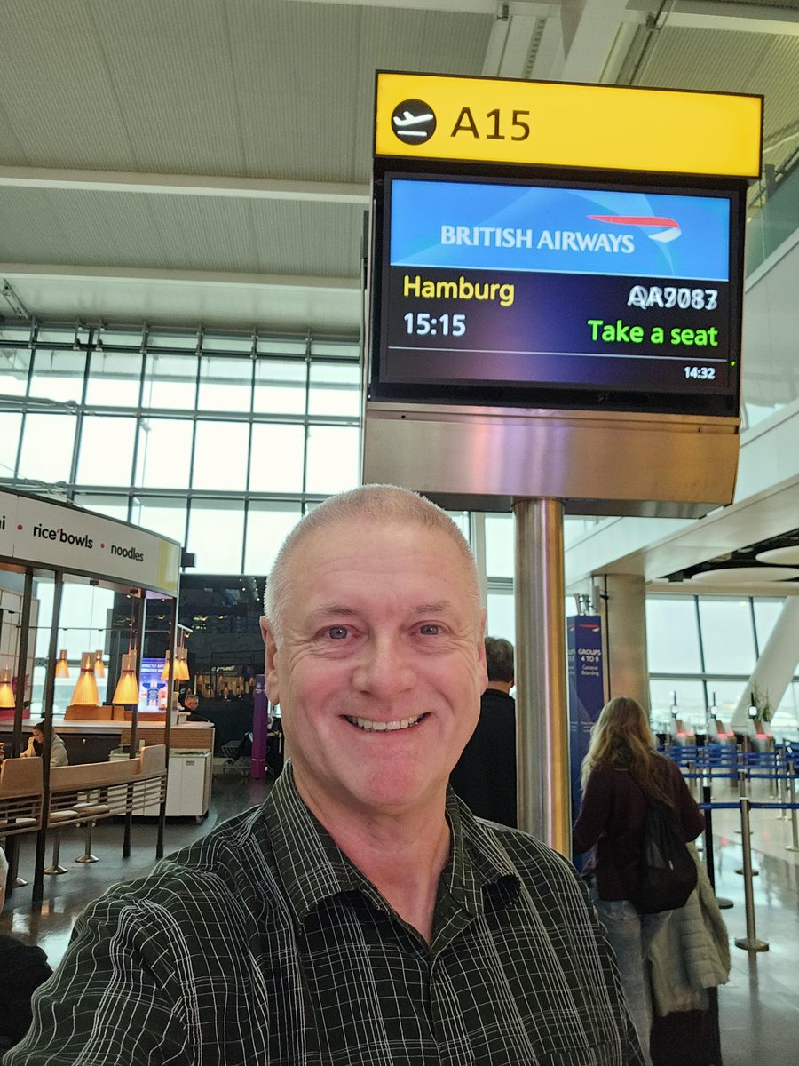 Another day, another boarding gate ✈️

Instead of the usual wing shots, here’s a different view - shared by John, our Senior Electrical Project Lead, on his way overseas for an EWP project.

Our people make this business, and their commitment shines wherever they go.