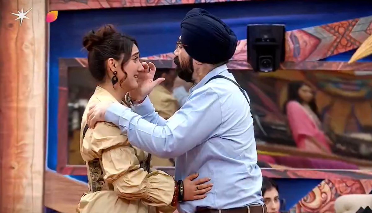 She asks her father if she’s not doing enough for the show. 
That broke my heart, because every single one of them made her feel like she doesn’t deserve to be here. 
Girl, you’ve shown dignity, respect, and the values of your upbringing. ❤️
#AshnoorKaur #Abhinoor