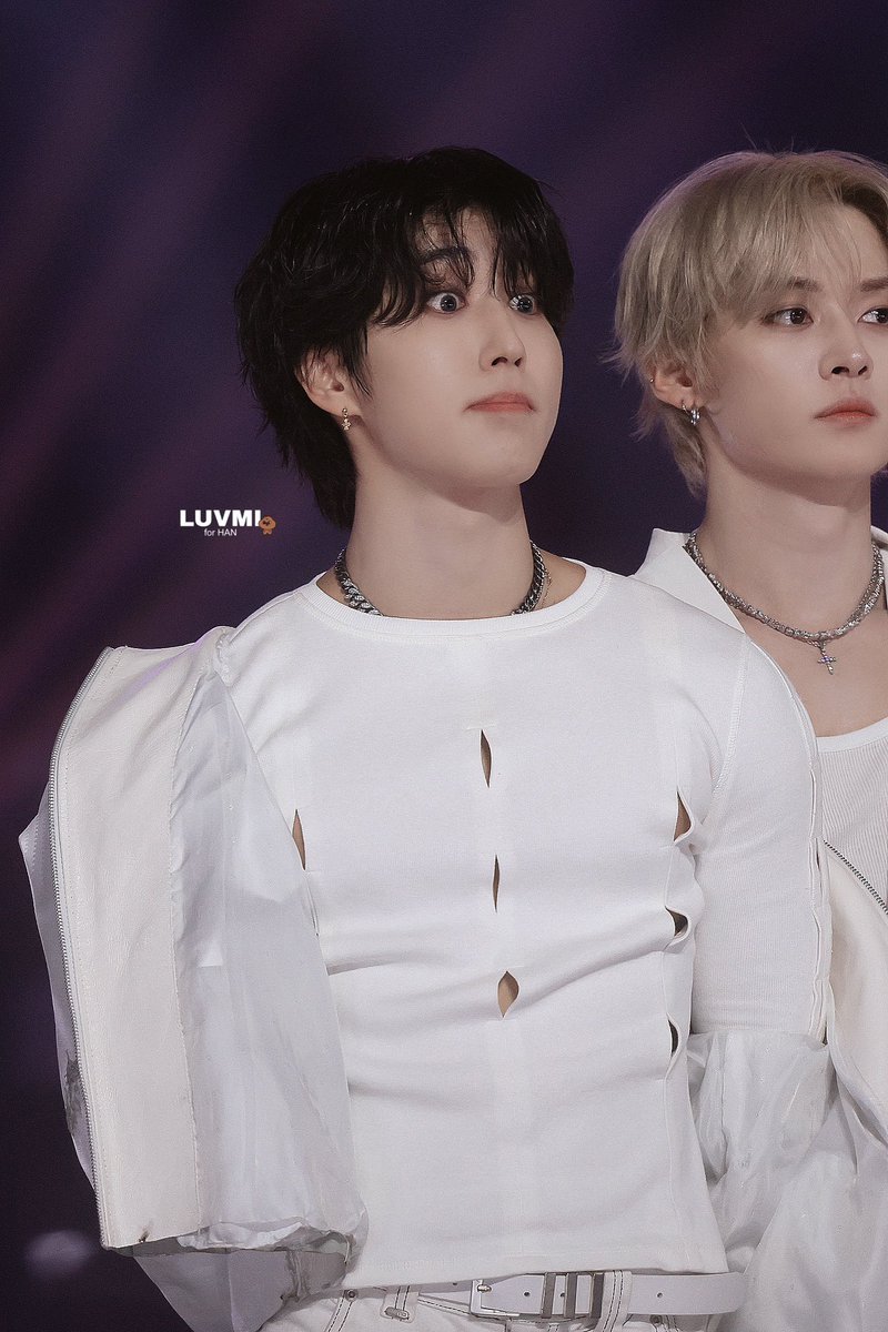 251115 KGMA 👀

#HAN #한 #한지성
#Straykids #스트레이키즈